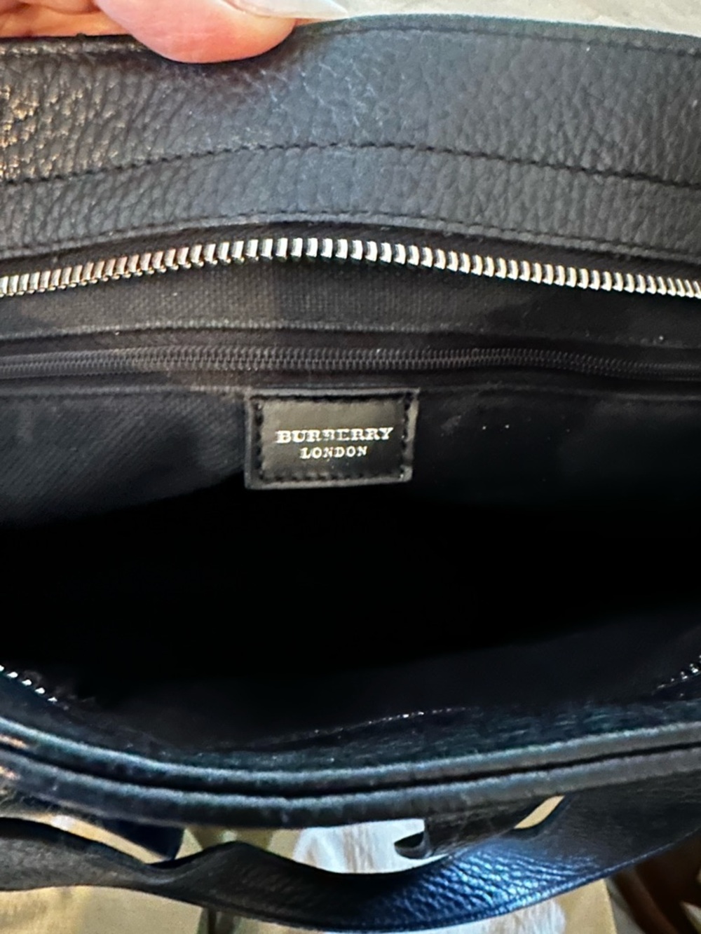 Burberry Black Leather Tote with Dual Front Flap Pockets - Picture 4 of 4